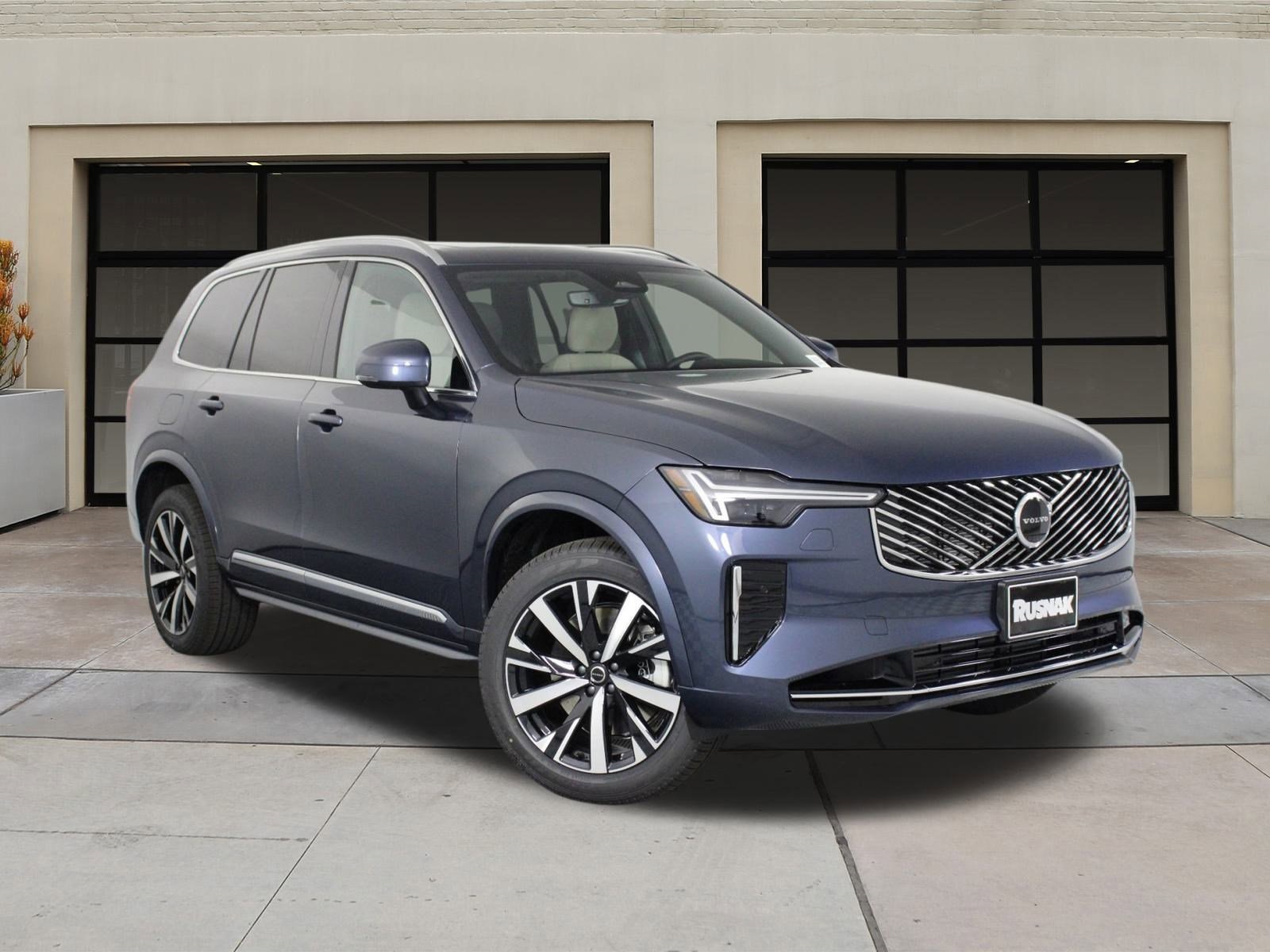 2026 Volvo XC90 T8 Core photo 18