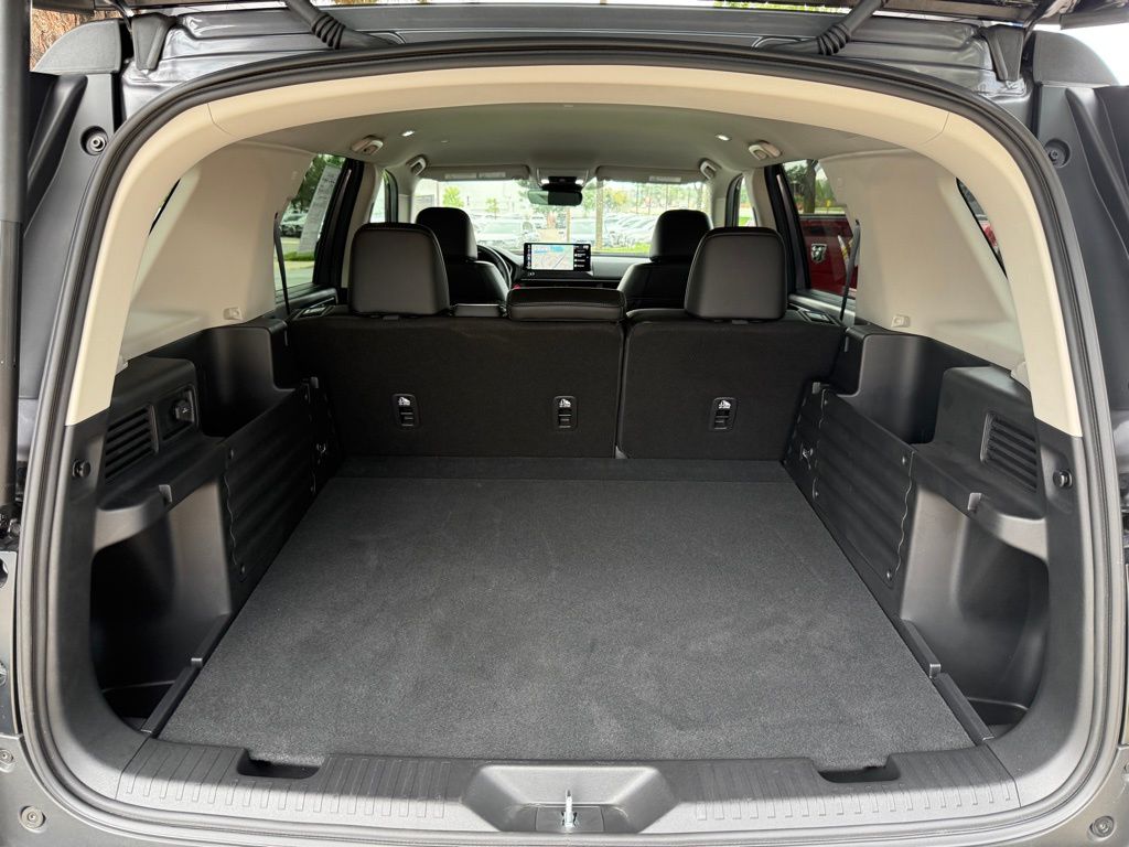 2026 Honda Passport photo 17