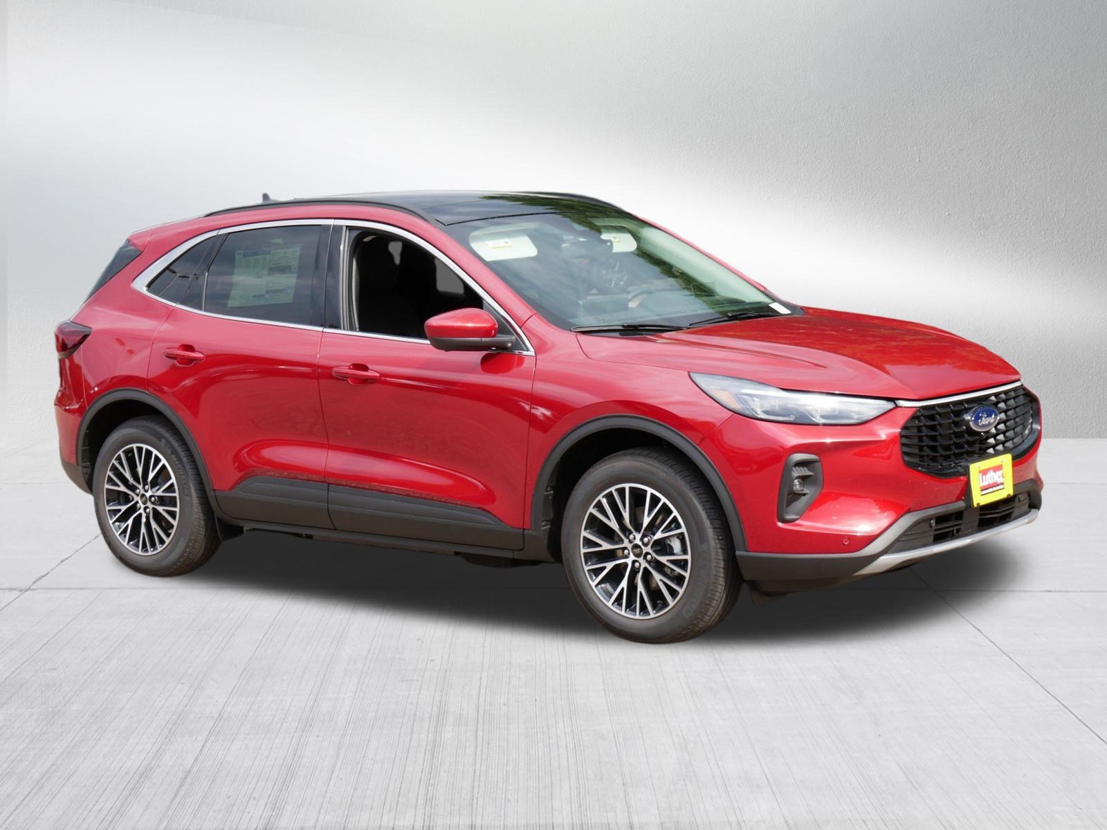 2025 Ford Escape PHEV's photo