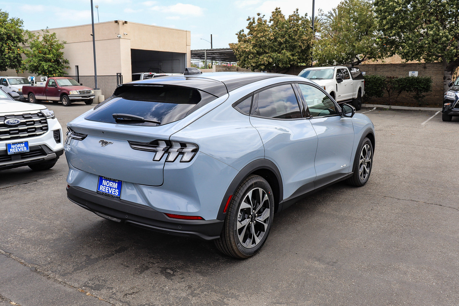 2025 Ford Mustang Mach-E Select