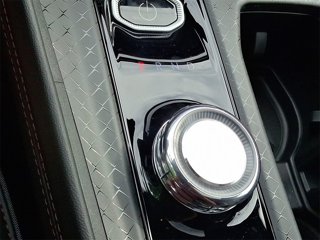 2025 Jeep Wagoneer S Limited photo 14