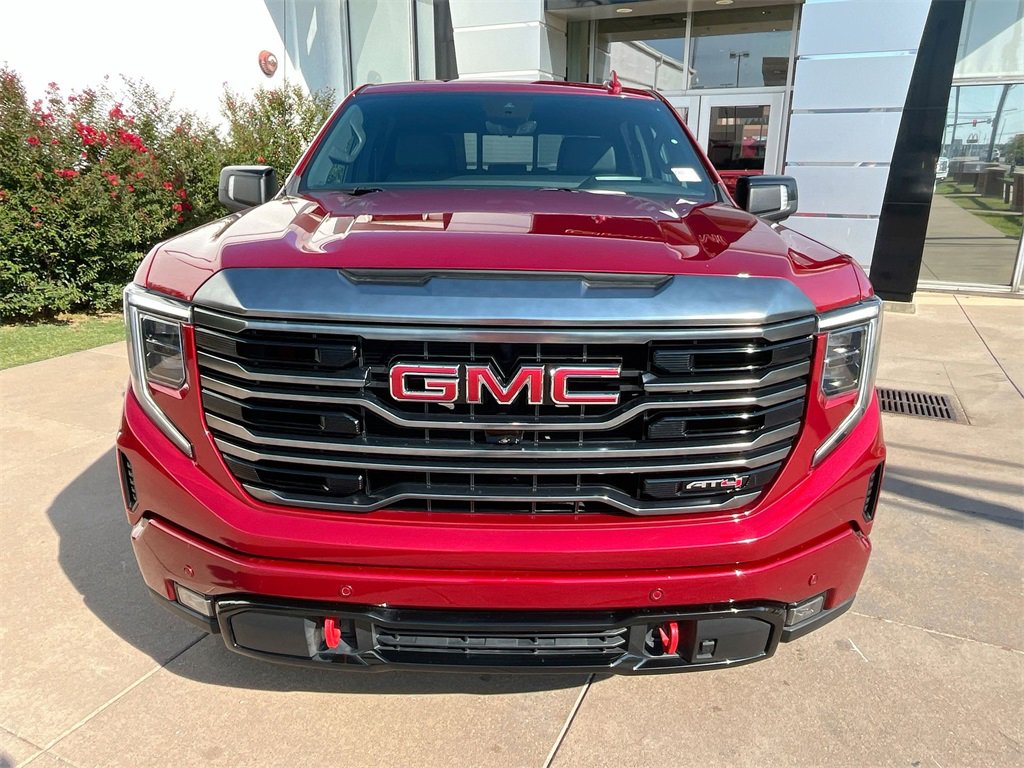 Used 2022 GMC Sierra 1500 AT4 with VIN 3GTUUEET4NG504463 for sale in Kansas City