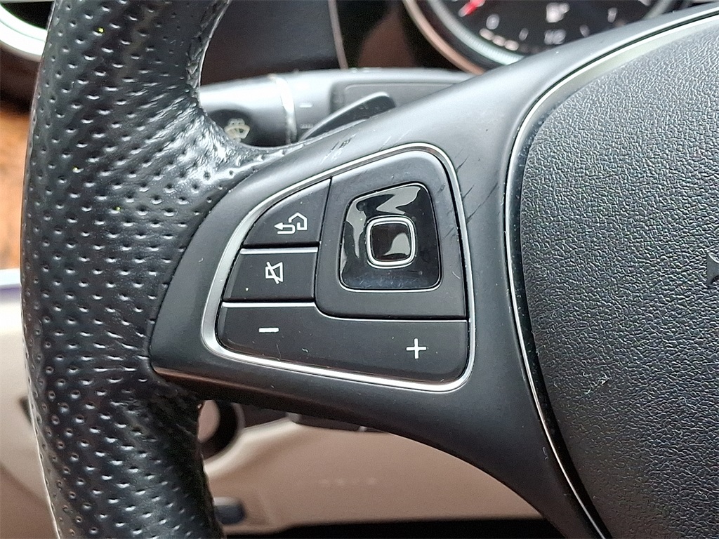2018 Mercedes Benz E 300 4MATIC Sedan photo 22
