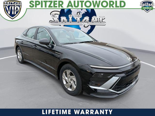 2025 Hyundai Sonata SE's photo