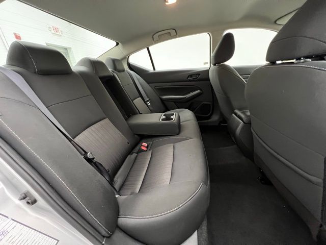2024 Nissan Altima 2.5 SV photo 34