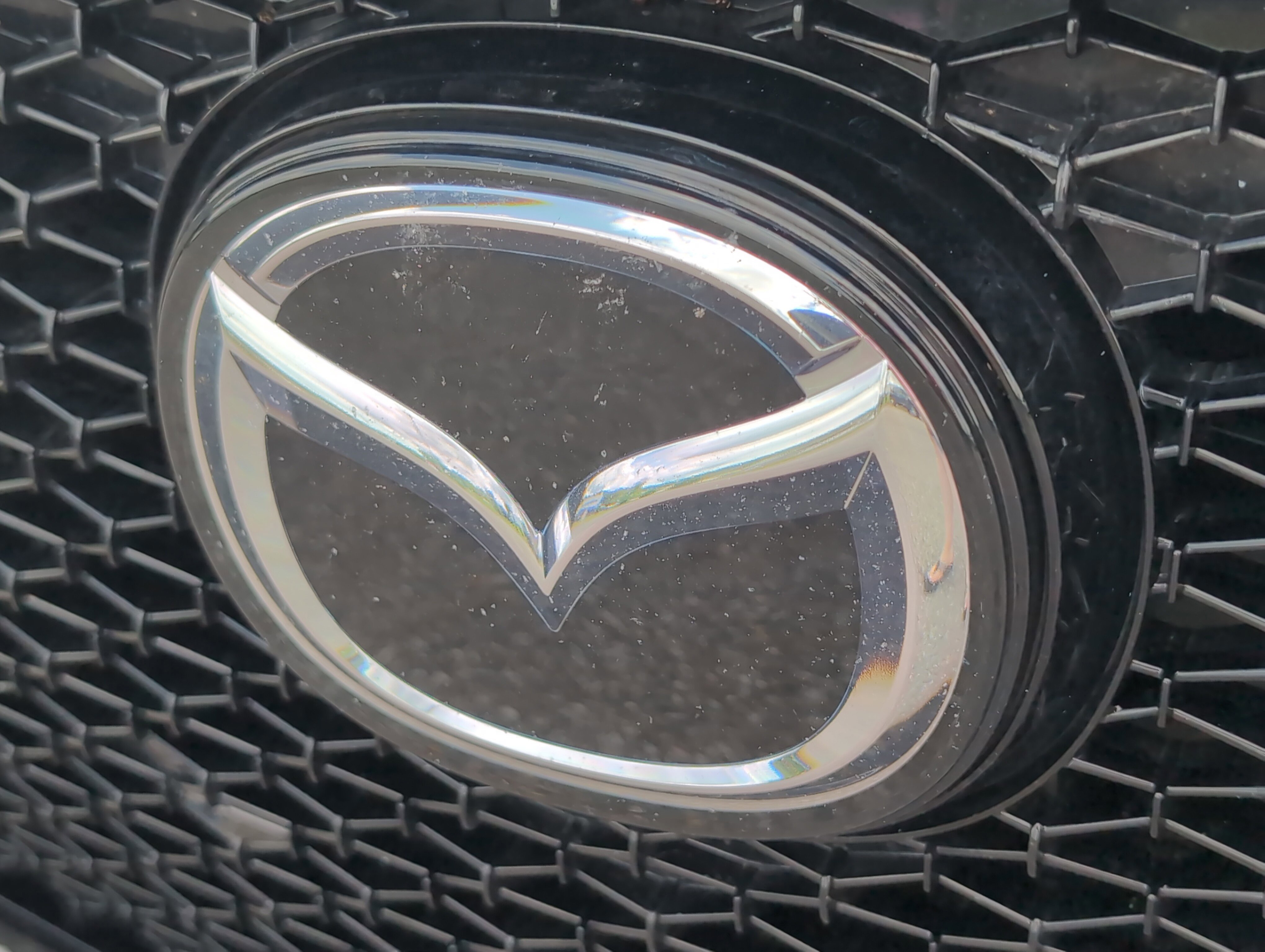 2024 Mazda Mazda3 Hatchback 2.5 s Preferred photo 4