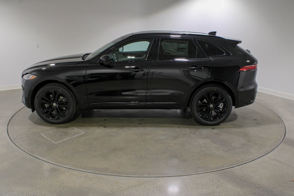 2026 Jaguar F-PACE P250 R-Dynamic S photo 2