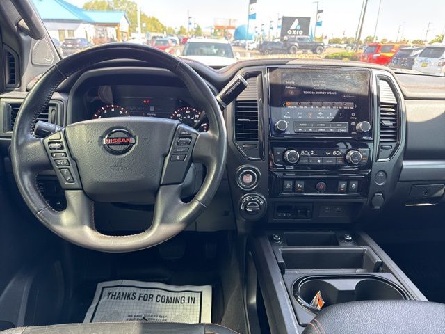 2021 Nissan Titan PRO-4X photo 17