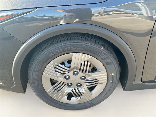 2025 Kia K4 LX photo 27