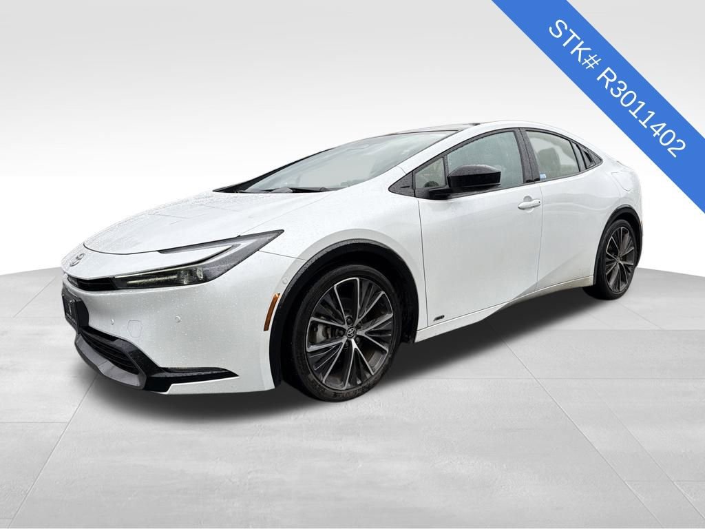 2024 Toyota Prius Limited photo 3