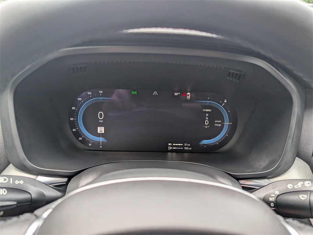 2023 Volvo XC60 Recharge Hybrid T8 Core photo 4