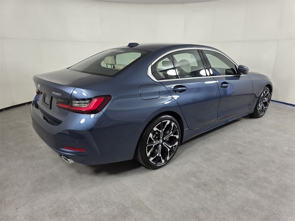 2025 Bmw 330i photo 4