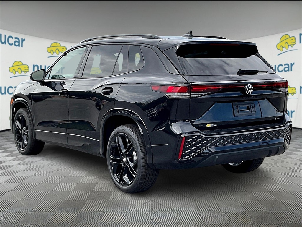 2025 Volkswagen Tiguan SE R-Line Black photo 3