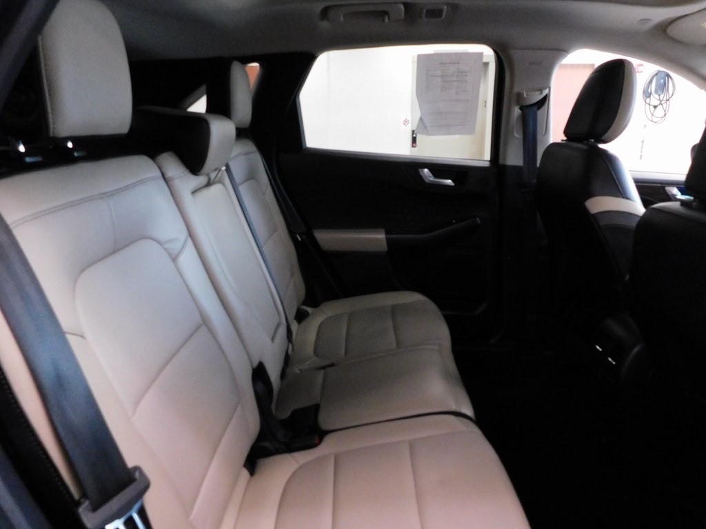 2020 Ford Escape Titanium photo 48