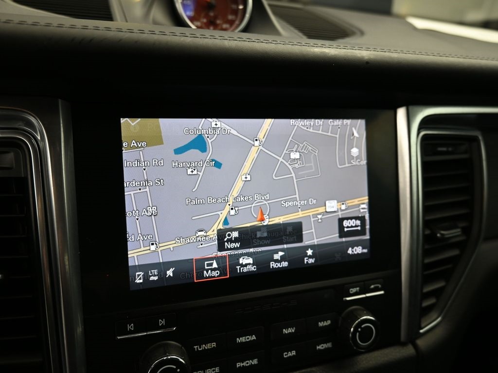 2018 Porsche Macan GTS photo 25