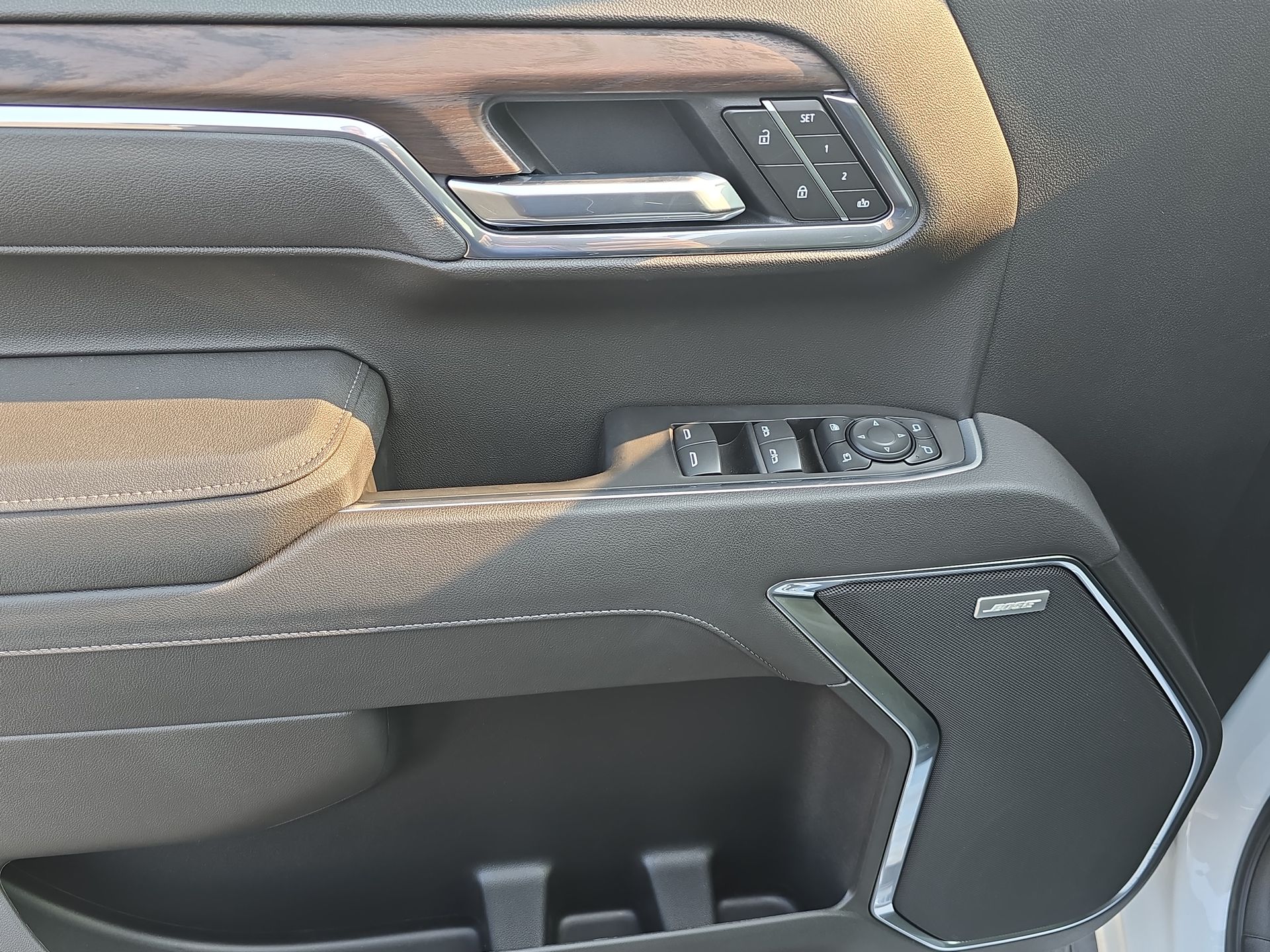 2025 Gmc Sierra SLT photo 58