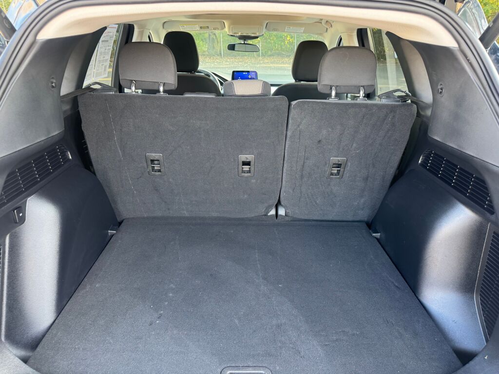 2022 Ford Escape SE photo 18