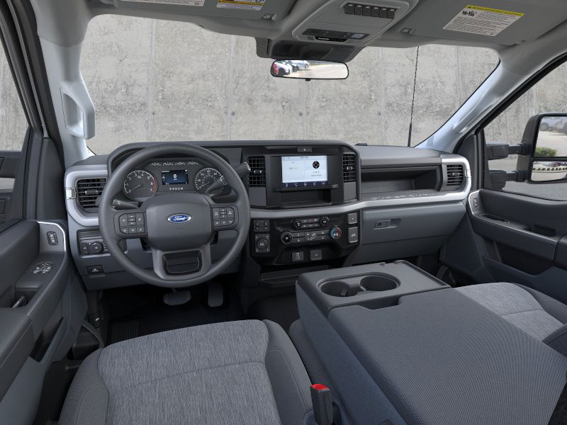 2025 Ford F-350 XL photo 9