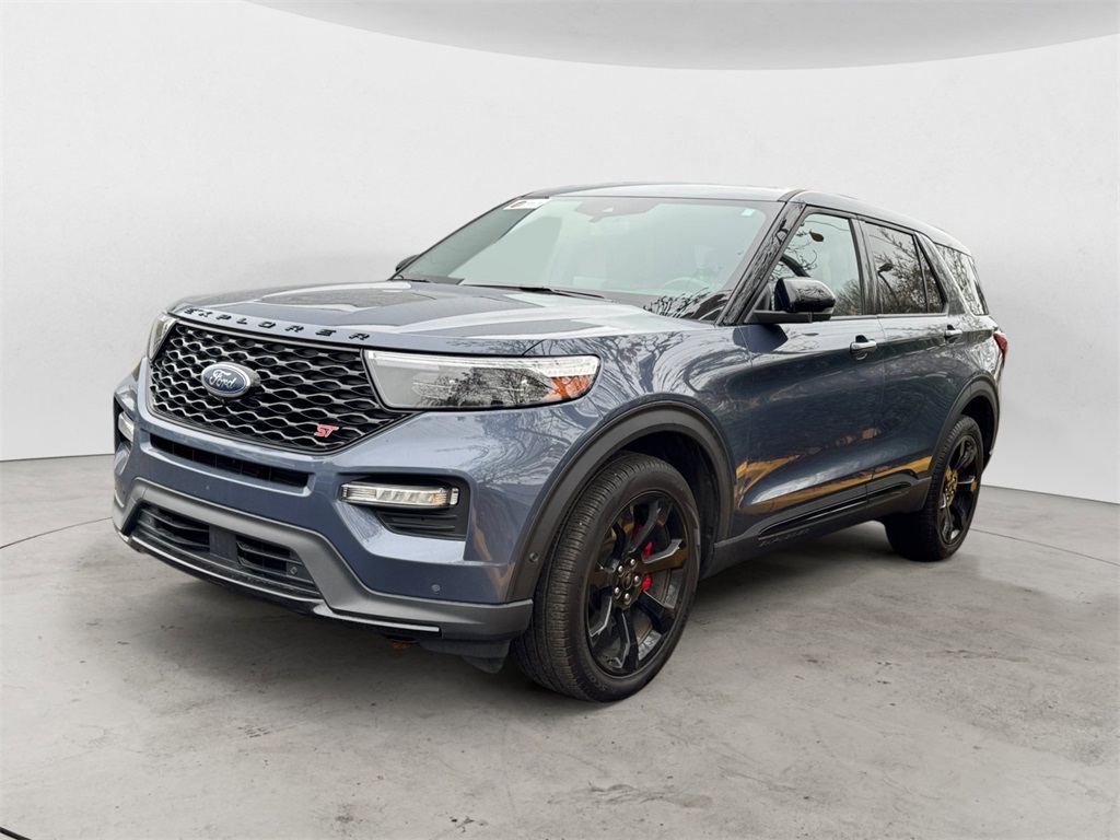 2021 Ford Explorer ST's photo