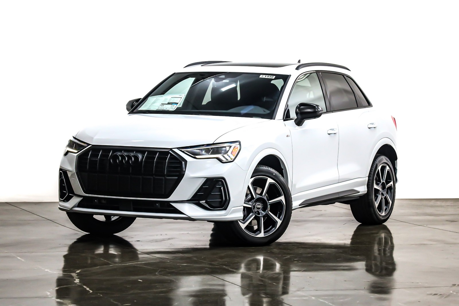 2025 Audi Q3 S Line Premium Plus's photo