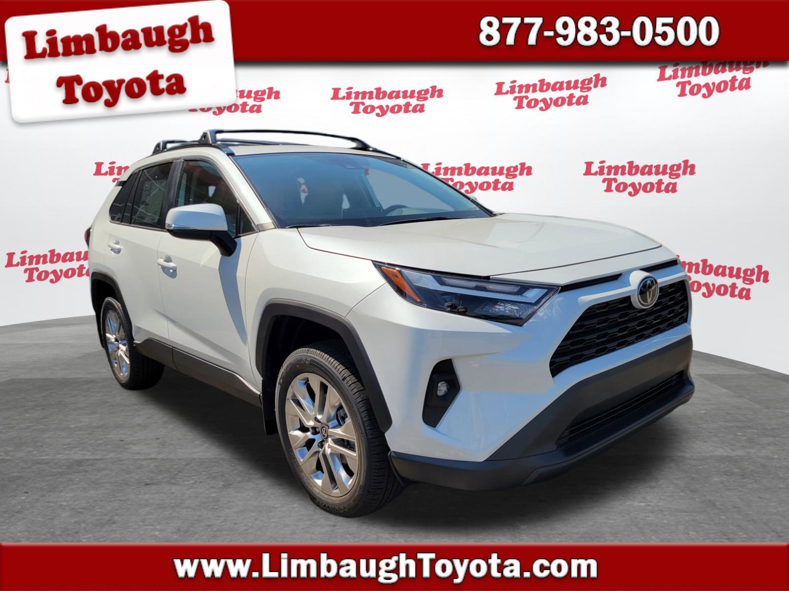 2025 Toyota RAV4 XLE Premium's photo
