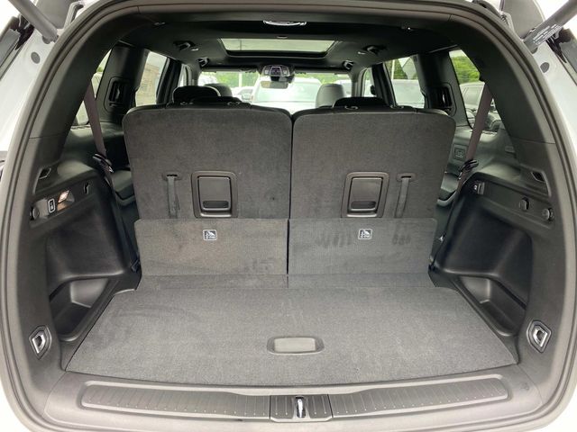 2025 Jeep Grand Cherokee Limited photo 3