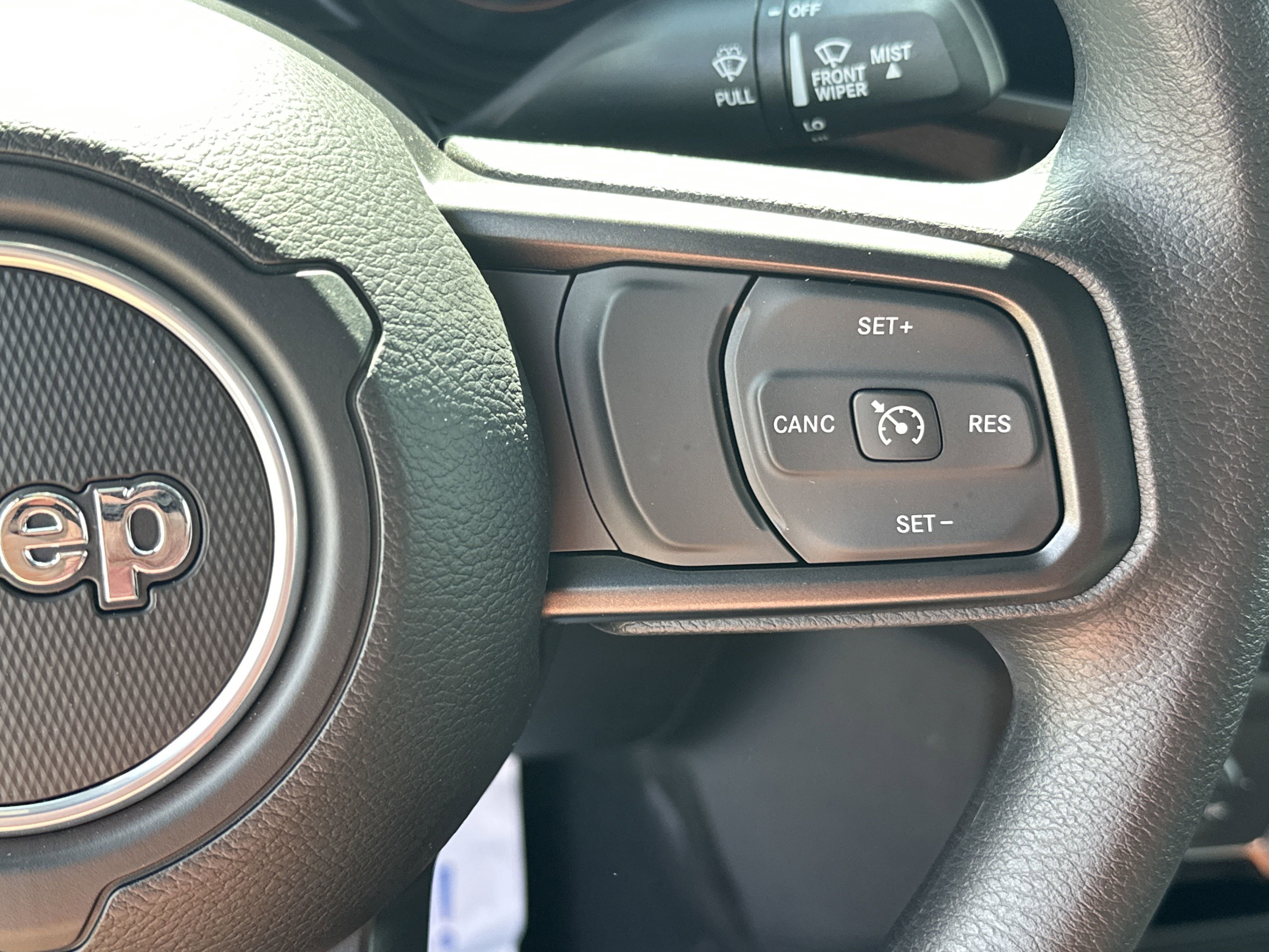 2025 Jeep Wrangler Sport photo 8