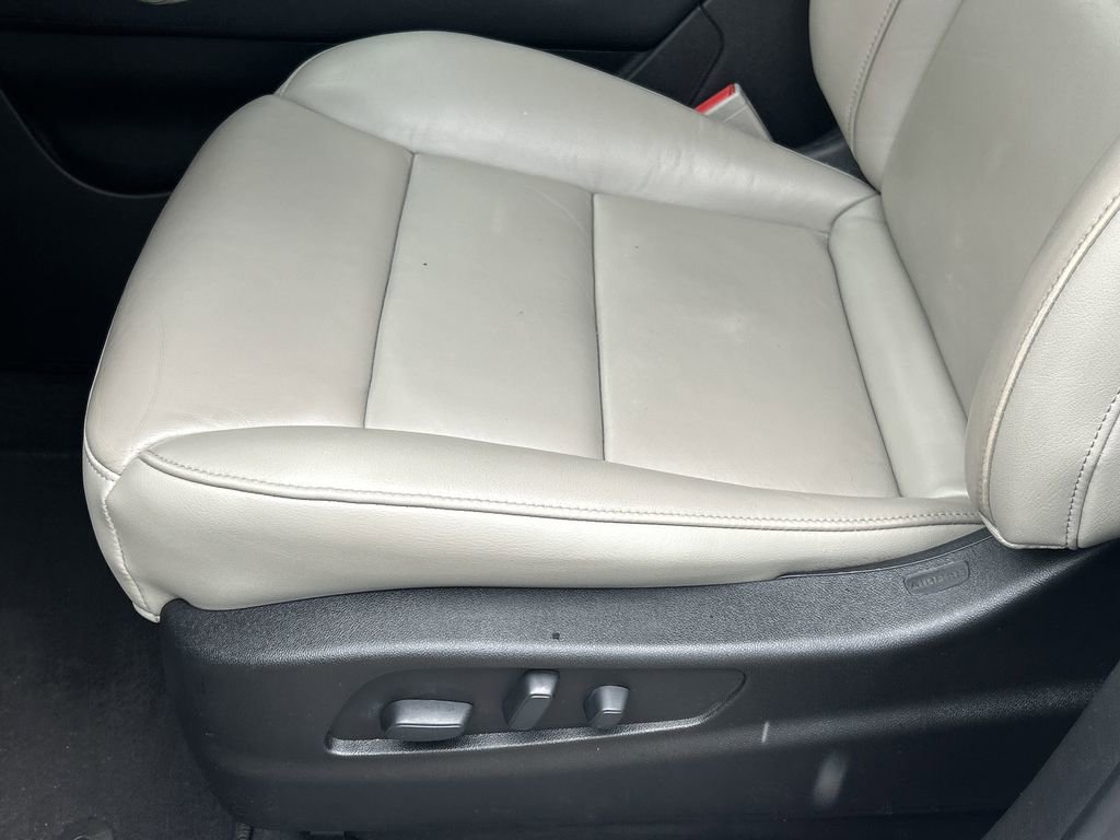 2019 Cadillac XT4 Premium Luxury photo 19