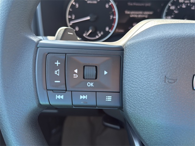 2026 Nissan Rogue S photo 19