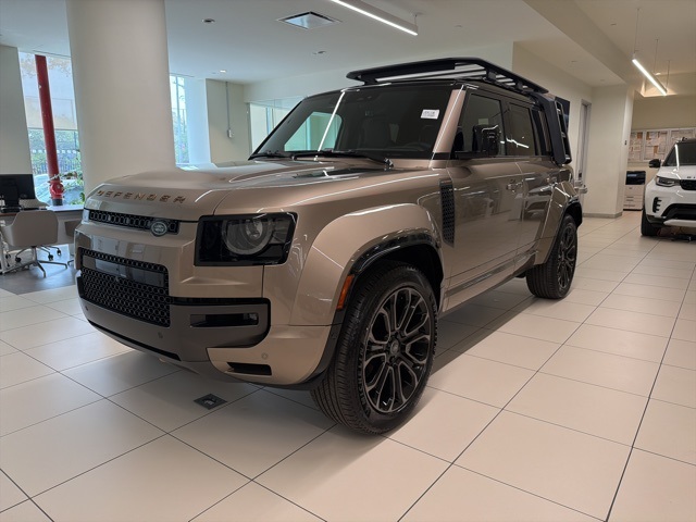 2025 Land Rover Defender