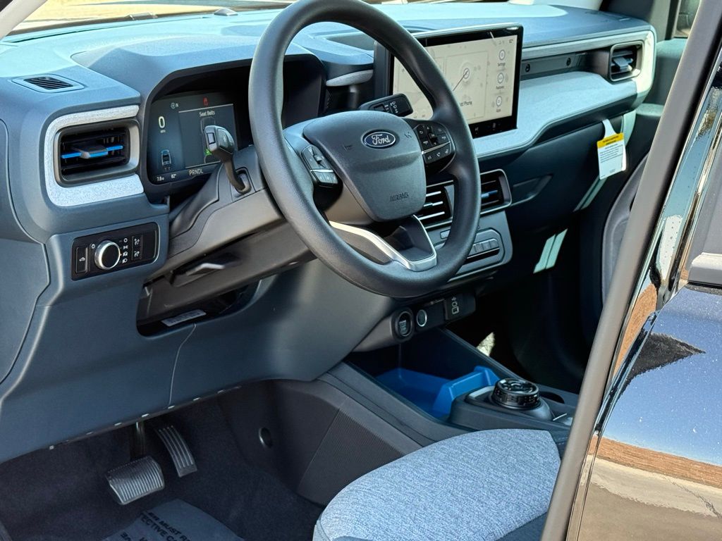 2025 Ford Maverick XLT photo 7