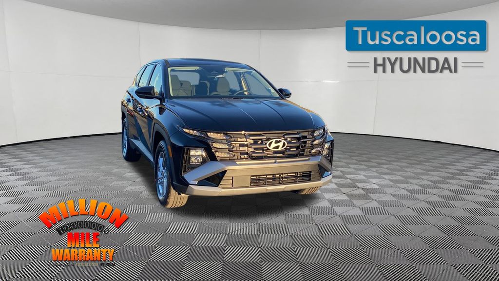 2026 Hyundai Tucson SE's photo