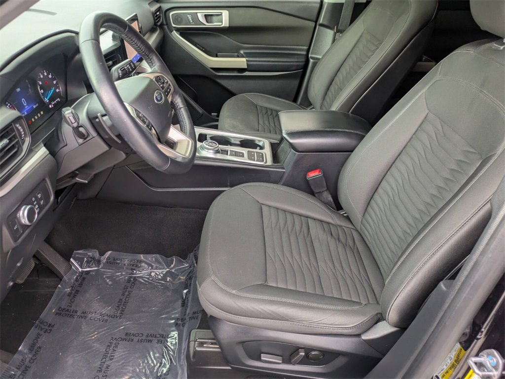 2020 Ford Explorer XLT photo 7