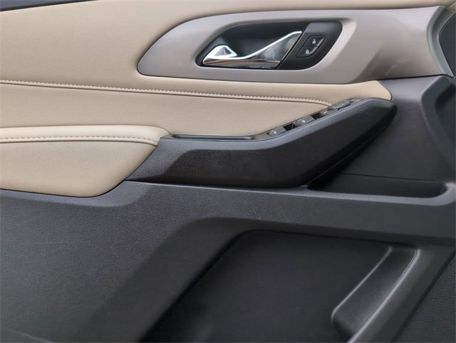 2023 Chevrolet Traverse LS photo 11