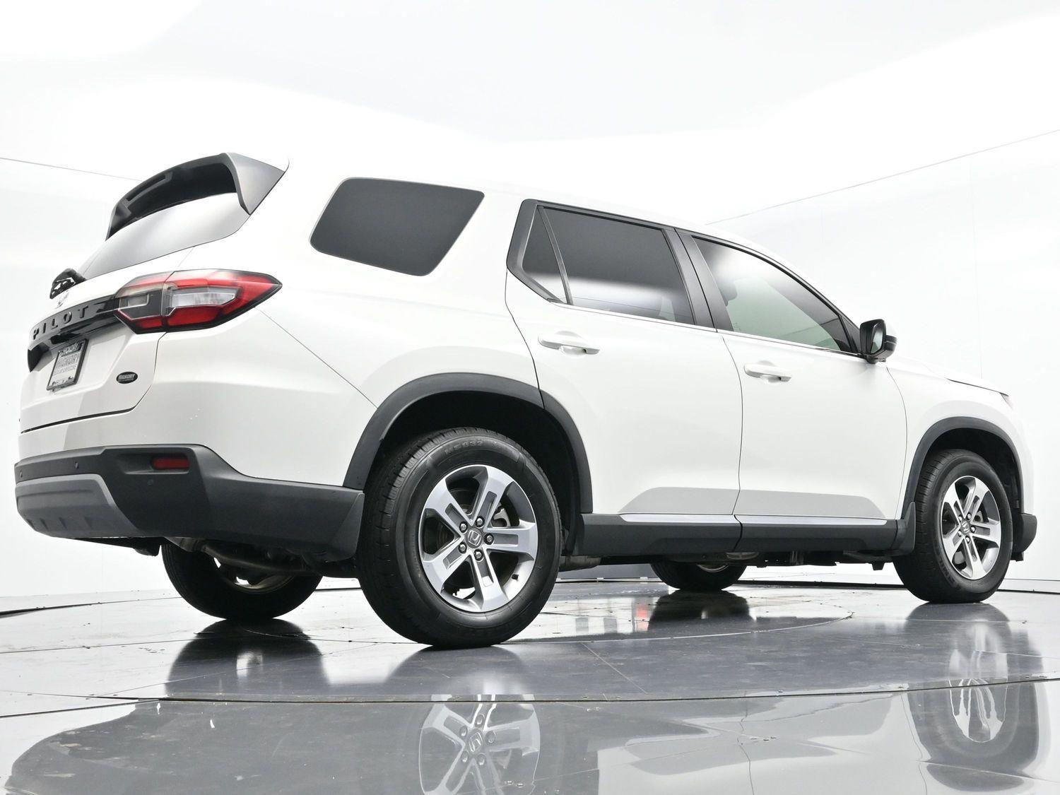 2023 Honda Pilot EX-L photo 47