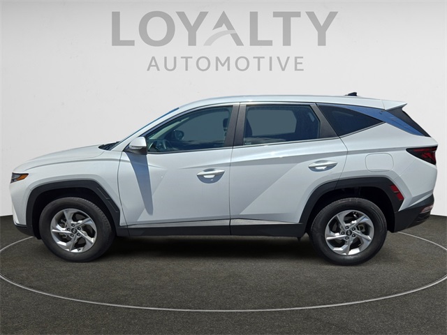 2022 Hyundai Tucson SE photo 2