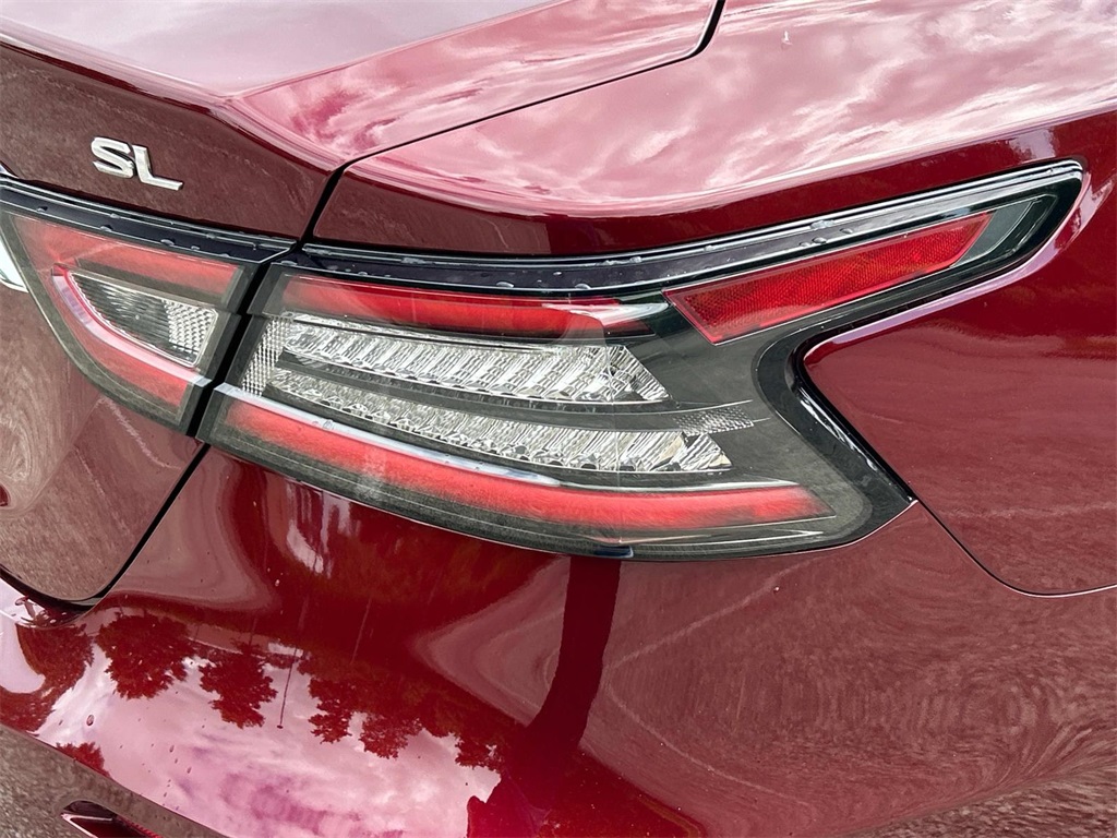 2019 Nissan Maxima SL photo 12