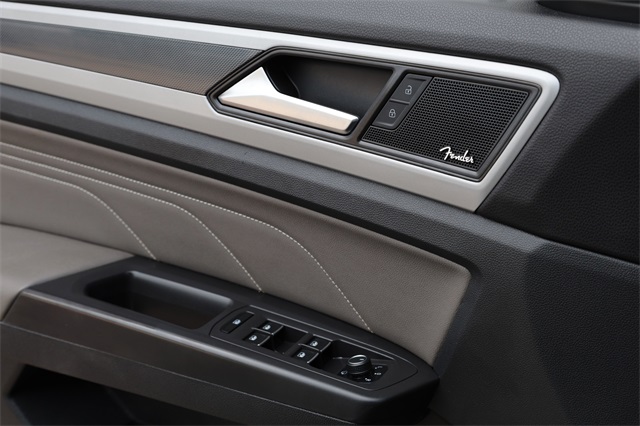 2023 Volkswagen Atlas V6 SEL Premium R-Line photo 23