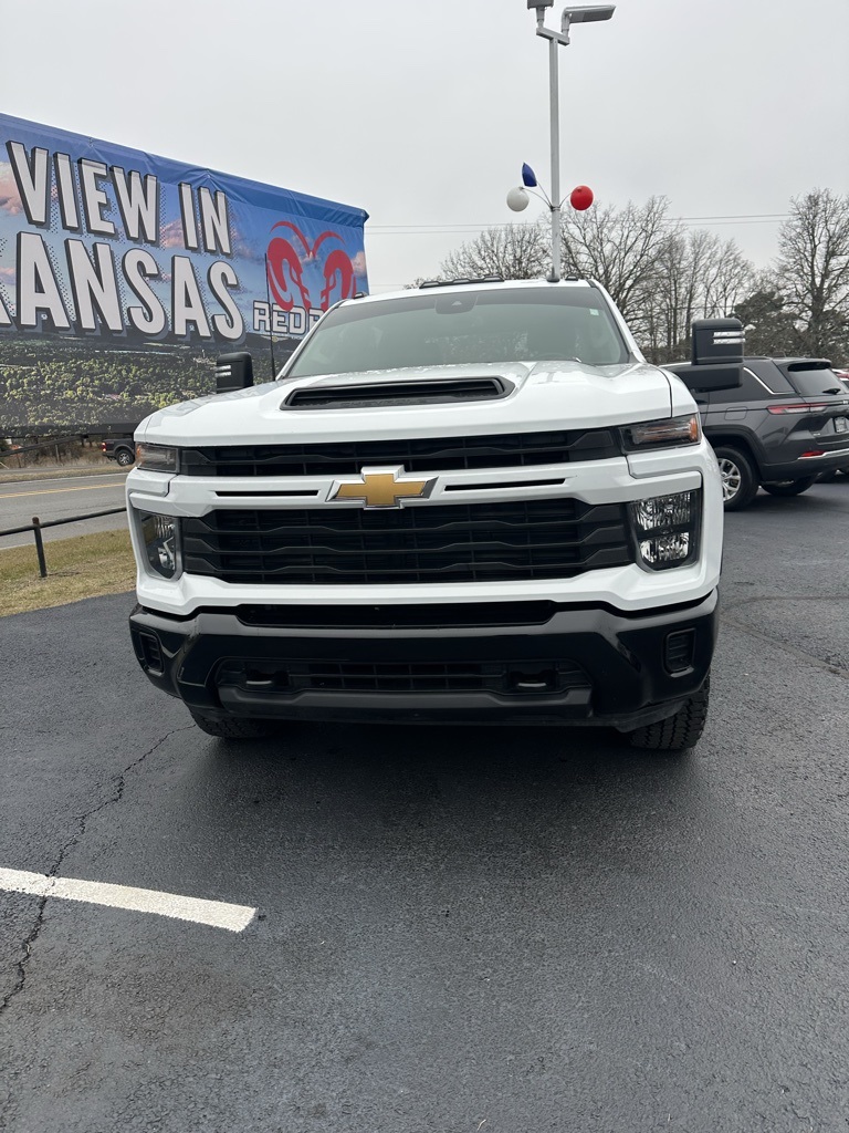 Used 2024 Chevrolet Silverado 2500HD Custom with VIN 2GC4YME75R1144720 for sale in Little Rock