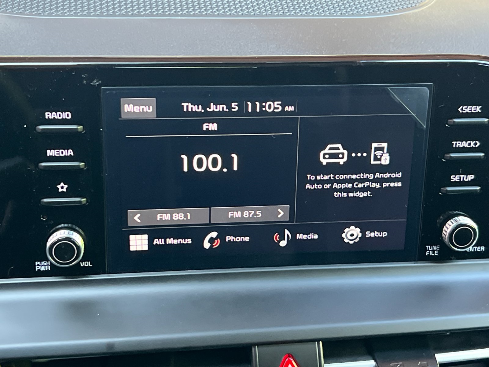 2025 Kia Seltos LX photo 15