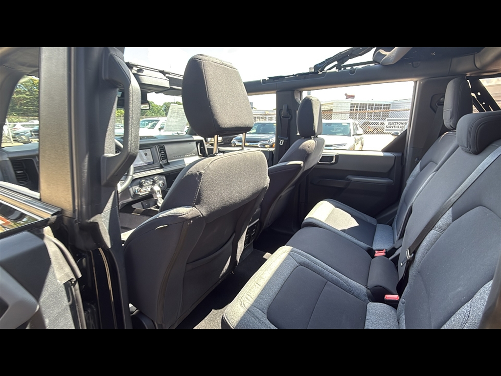 2022 Ford Bronco Base Big Bend Black Diamond Outer Banks photo 20