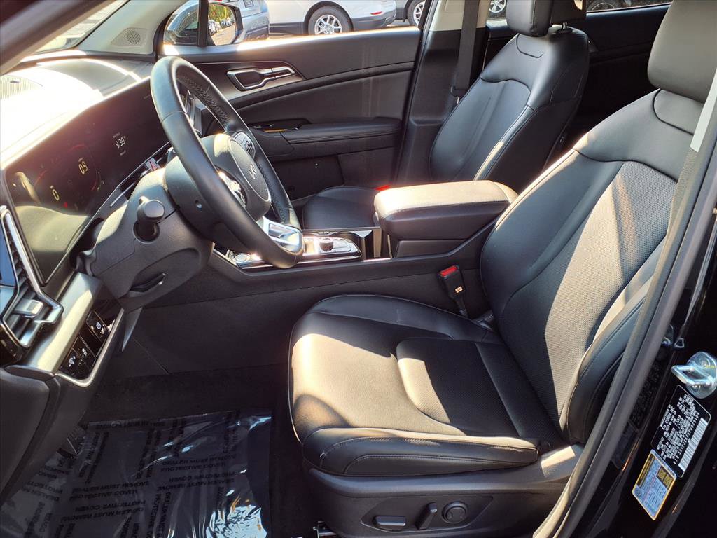 2023 Kia Sportage EX photo 4
