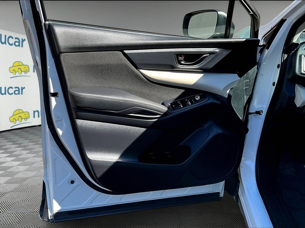 2022 Subaru Ascent Base photo 10