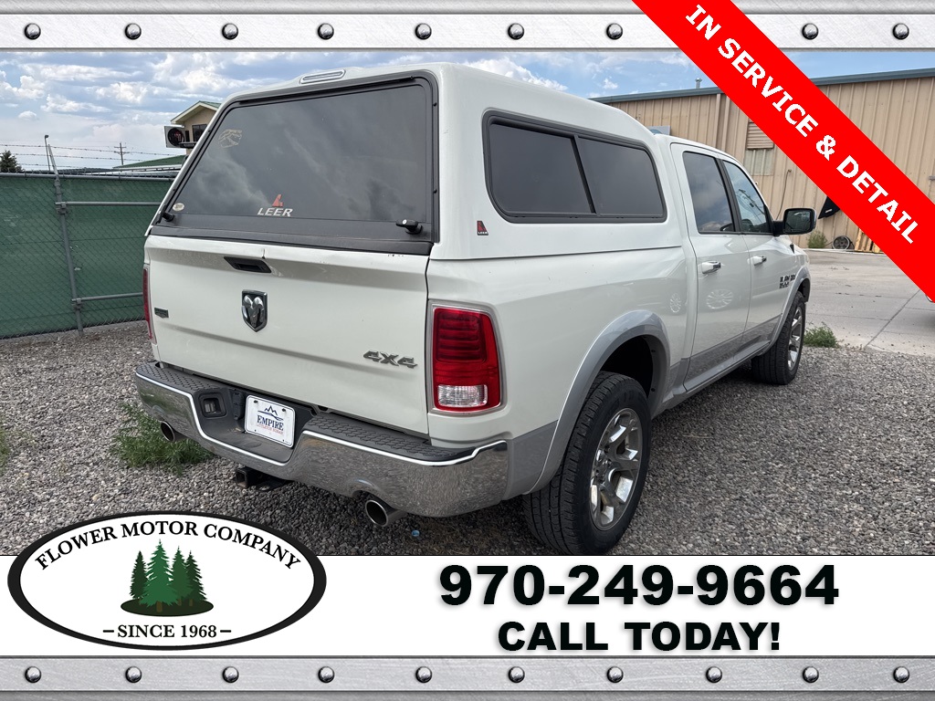 2017 Ram 1500 Laramie photo 3