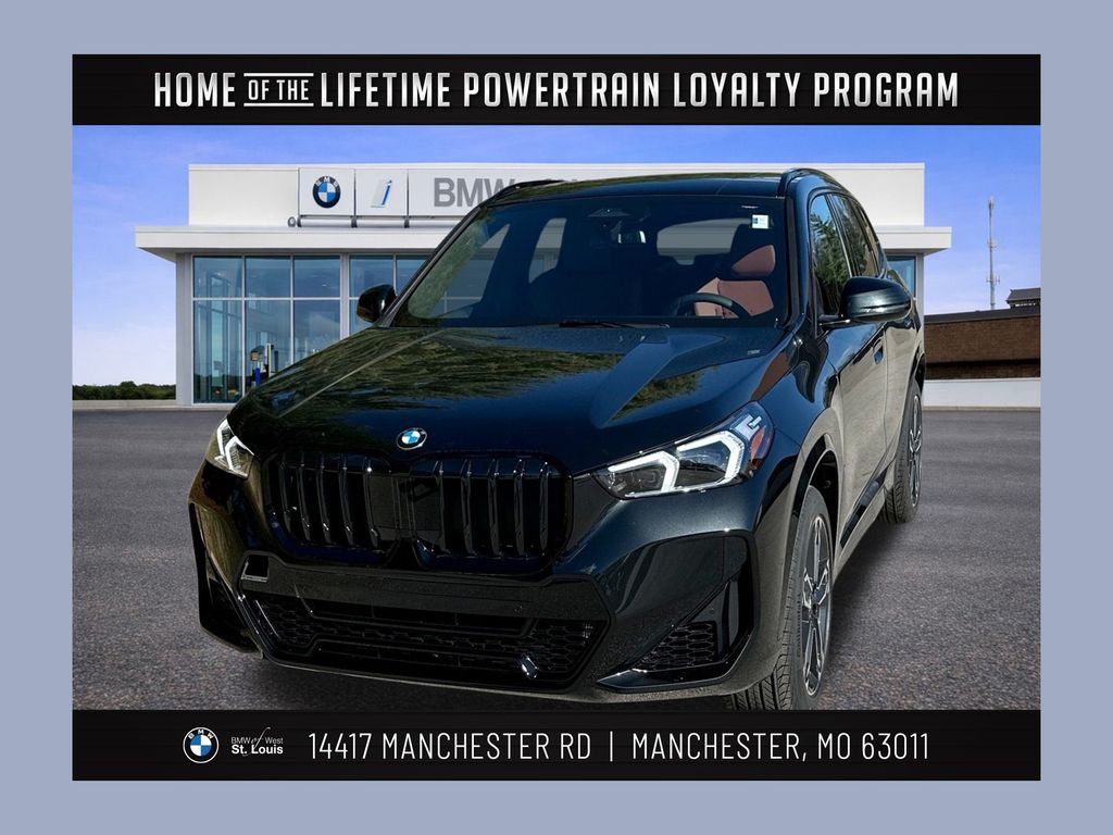 2026 BMW X1 28i's photo