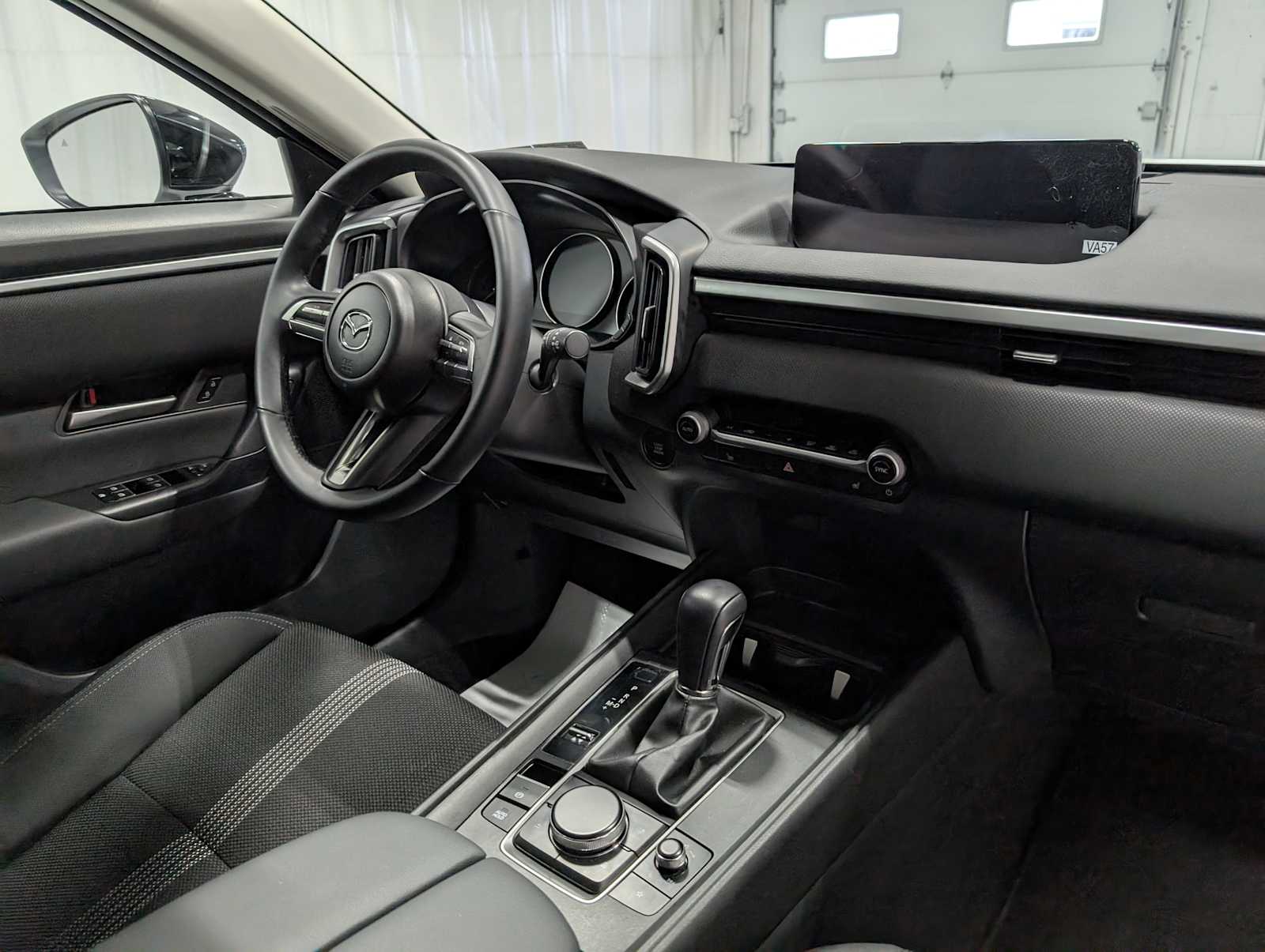 2025 Mazda CX-50 2.5 S Preferred photo 36