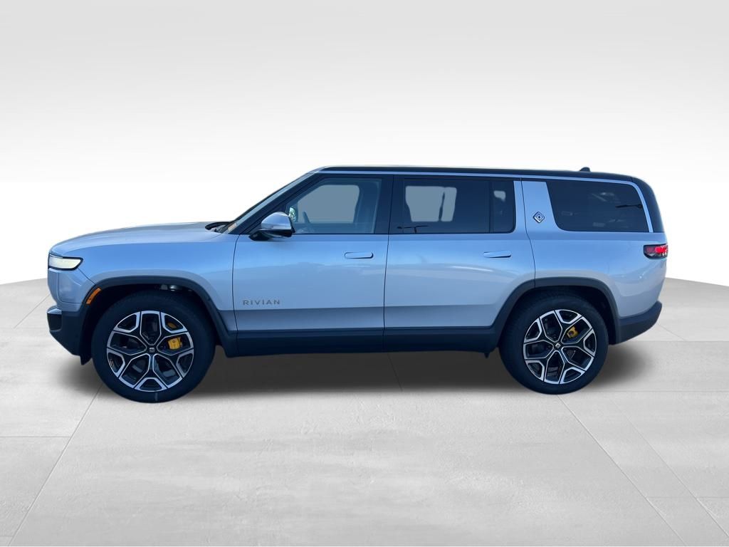 Used 2023 Rivian R1S Adventure with VIN 7PDSGABL2PN021004 for sale in Chesapeake, VA