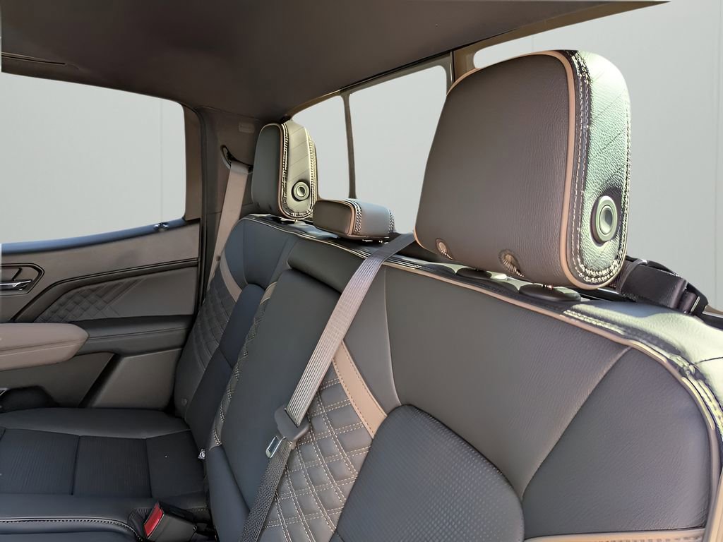 2026 Gmc Canyon Denali photo 15
