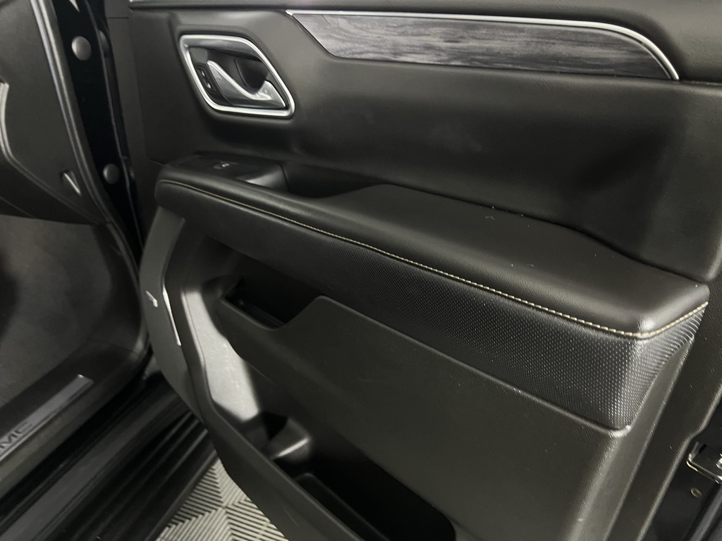 2021 Gmc Yukon SLT photo 30