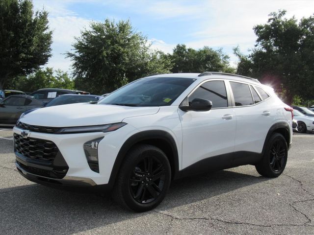 2025 Chevrolet Trax ACTIV photo 2